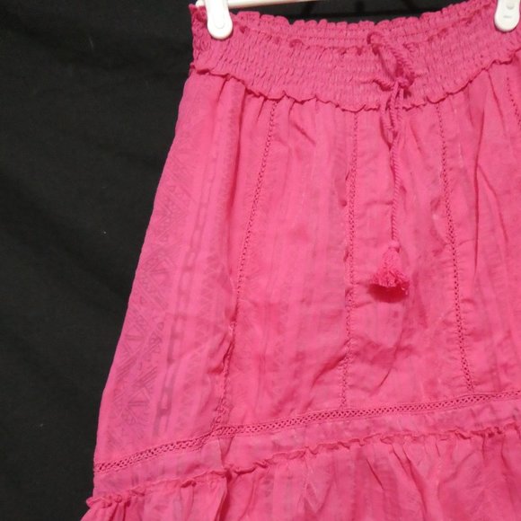 AEROPOSTLE Trending Pink Geometric Burnout Hi-Lo / High-Low Skirt - Picture 4 of 12